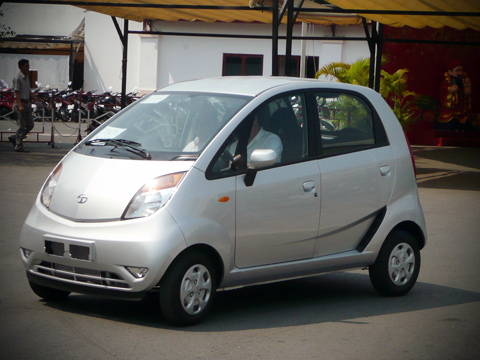 tata-nano_1.jpg