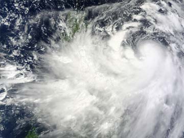 Typhoon_Kalmaegi_Philippines_360_AFP_13Sept14.jpg