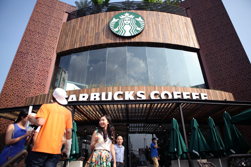 starbucks-10.jpg