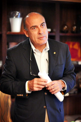 muhtar-kent-0.jpg