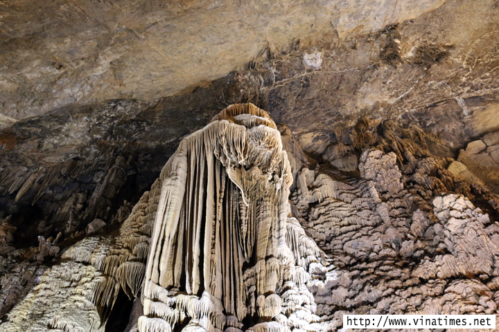 lung_khuy_cave_07.jpg