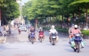 하노이시: 지침 16호 시행 첫 날… 여전히 등장한 노점상과 오토바이들