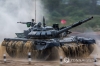 베트남, 러시아제 최신무기 대거 도입으로 전력강화