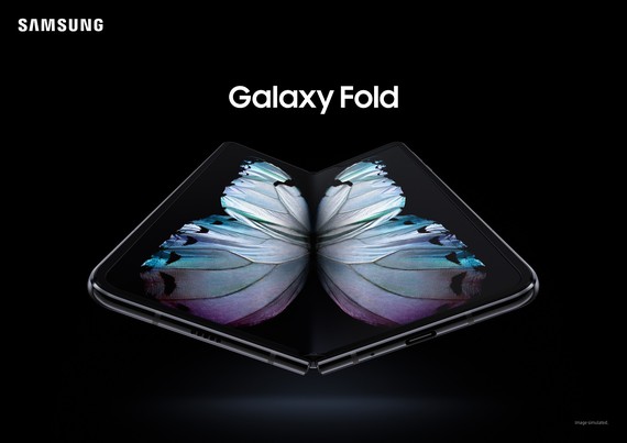 galaxy-fold_black_2p_qhvq.jpg